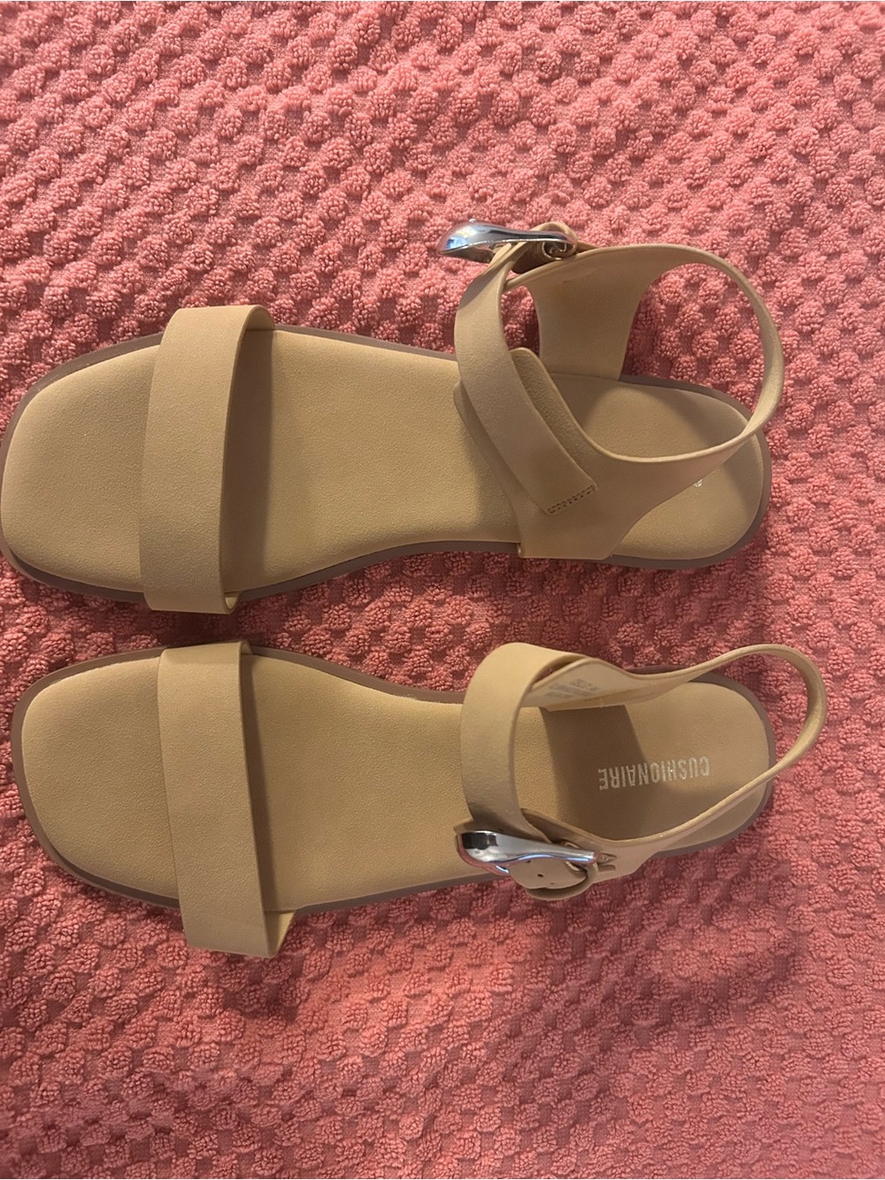 Cushionaire Women's Tan Strap Sandals with Buckle